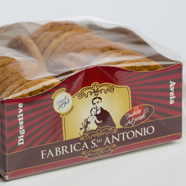 Bolacha F.Sto. Antonio Degestive Aveia Madeira 400g - Delícias