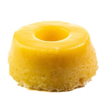 Ring-shaped yellow sponge cake with a glossy glaze and a central hole on a white background (informative cake image).