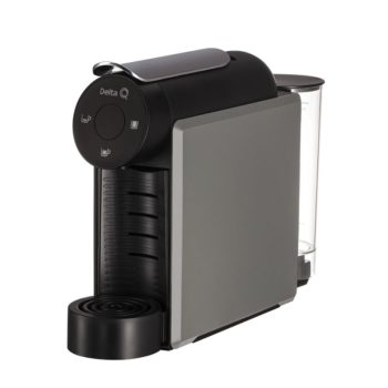 Compact single-serve coffee machine with a right-side water reservoir and a front drip area.
