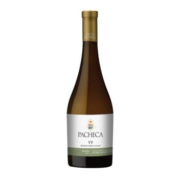 Bottle of Pacheca wine with a white label and gold capsule cap, standing upright on a white background.